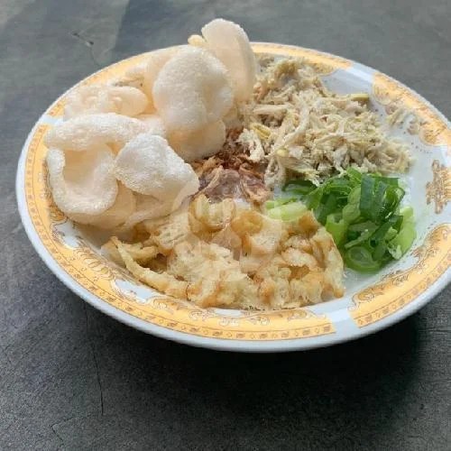 Ayam Potong Tiga Putra: Rasa Autentik di Tengah Perubahan Cilacap